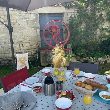 L'escale 3* La Jarrie