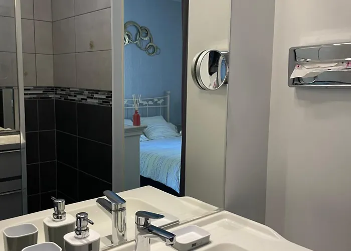 Bed & Breakfast L'escale 3*