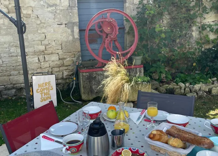 L'escale 3* La Jarrie